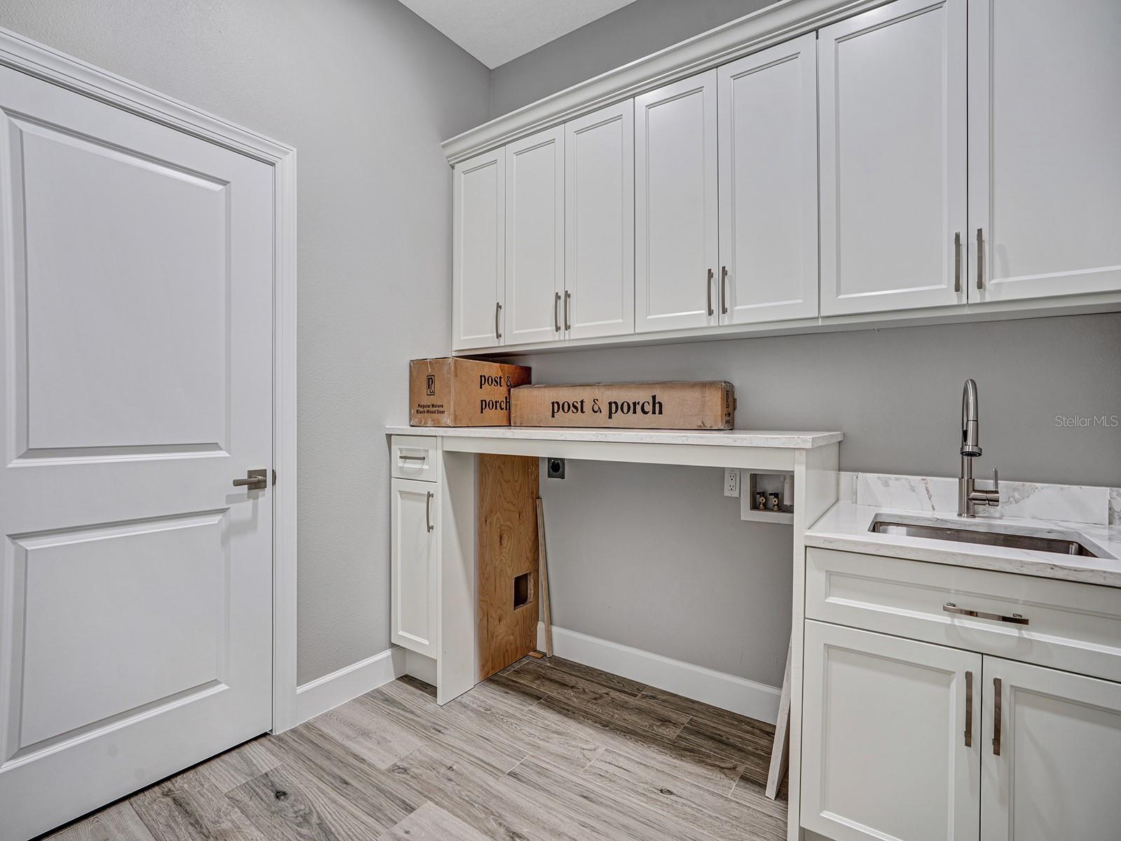 WATER VIEW HEIGHTS - Residential