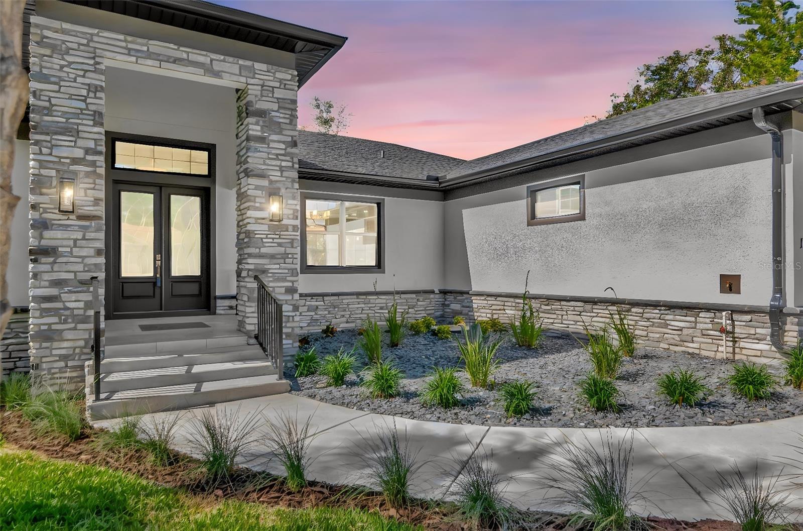 WATER VIEW HEIGHTS - Residential