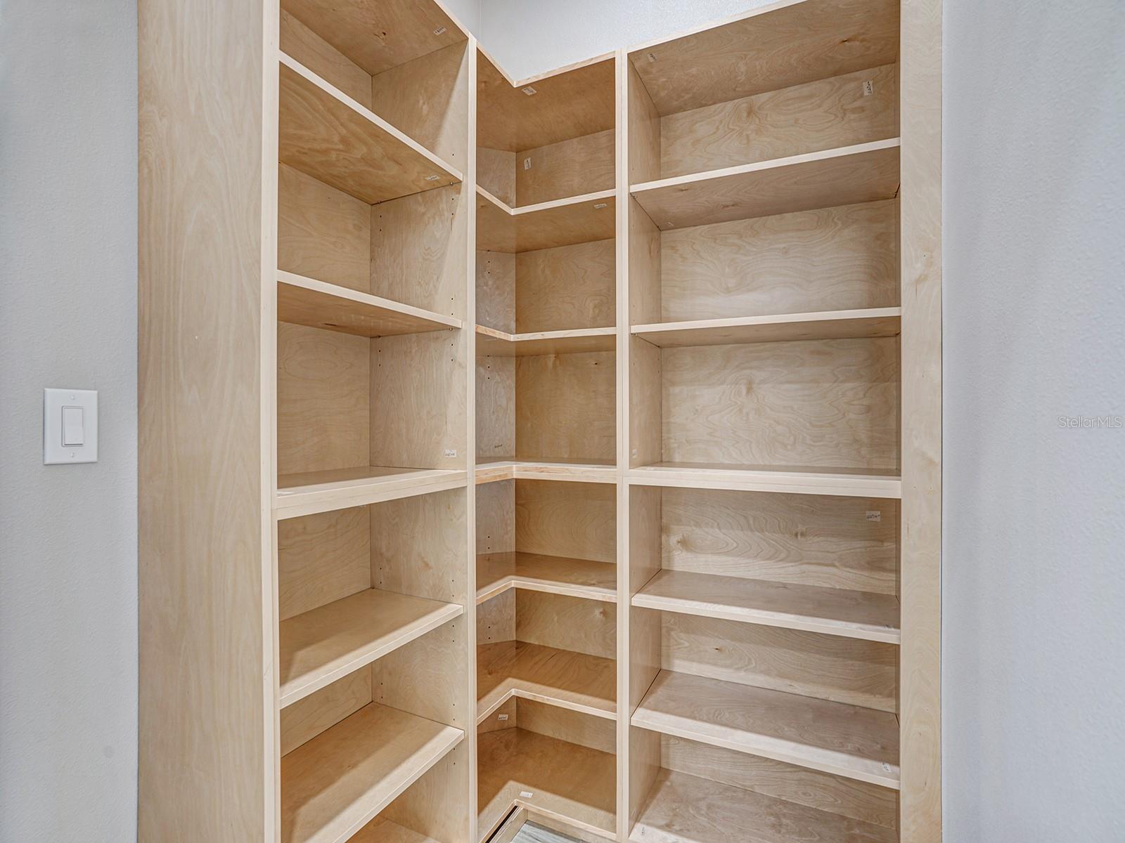 WATER VIEW HEIGHTS - Residential