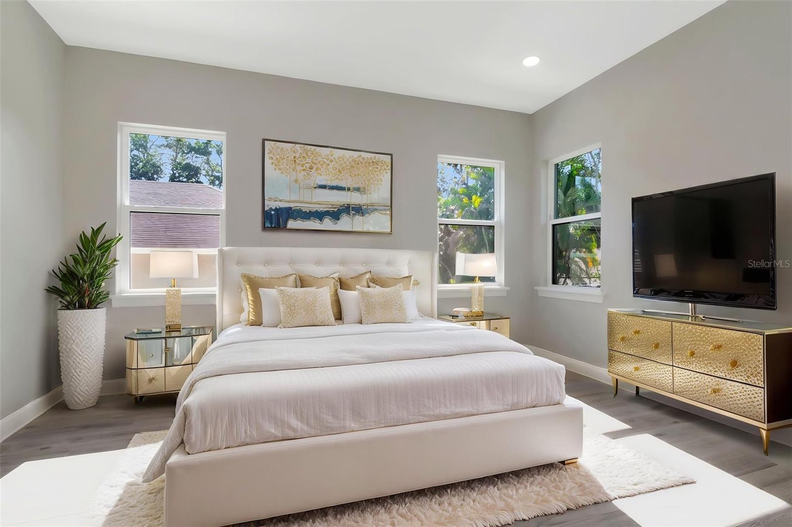 WATER VIEW HEIGHTS - Residential