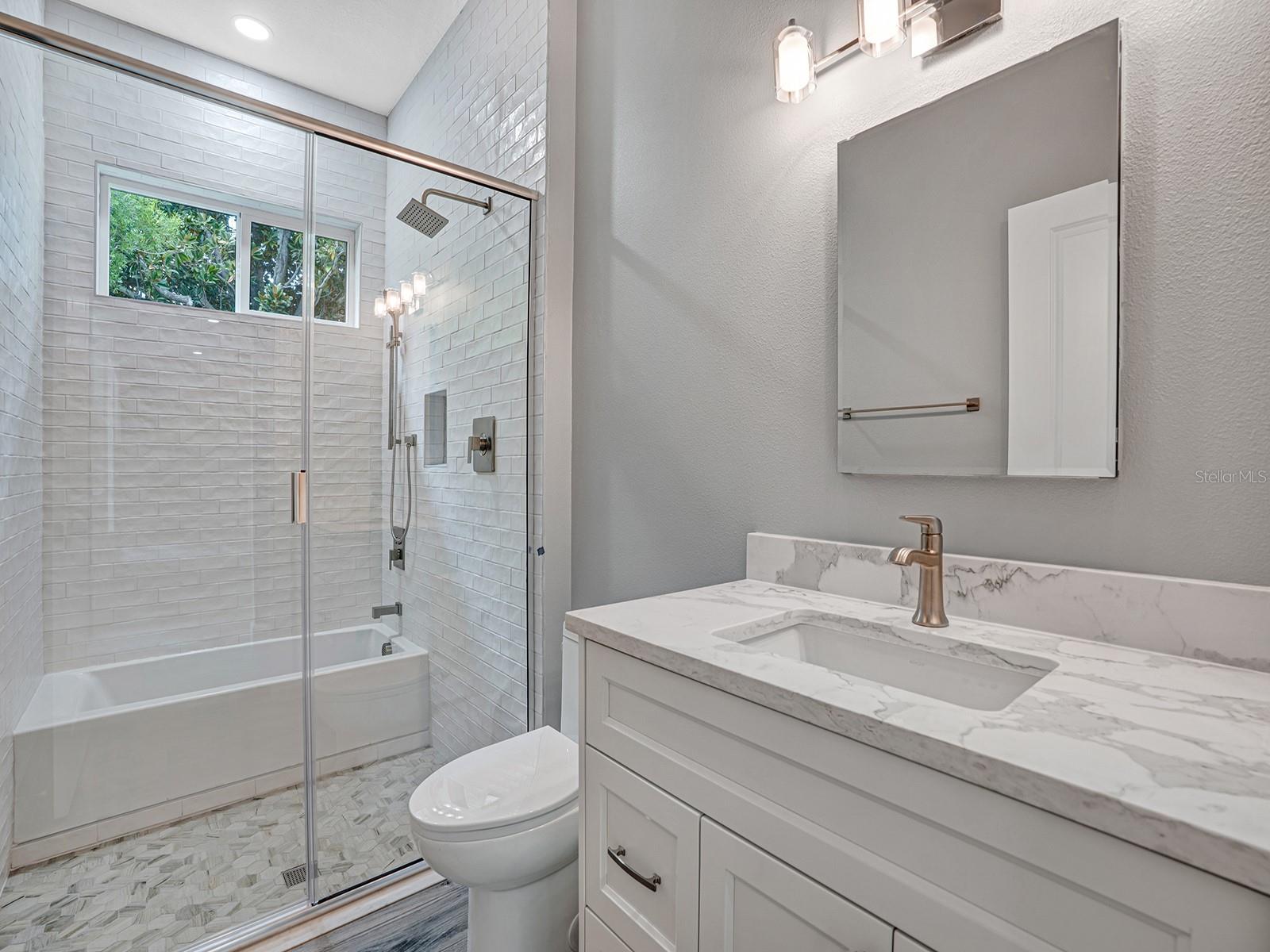 WATER VIEW HEIGHTS - Residential