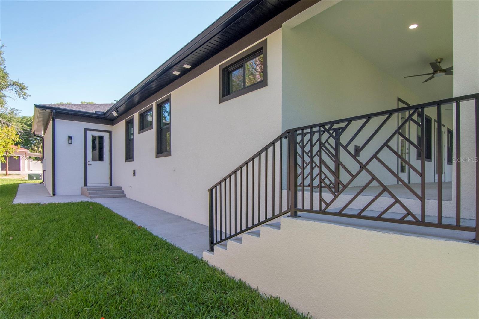 WATER VIEW HEIGHTS - Residential