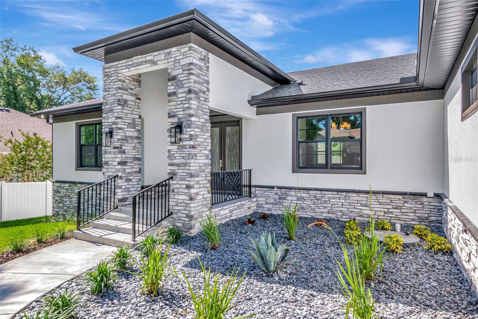 WATER VIEW HEIGHTS - Residential