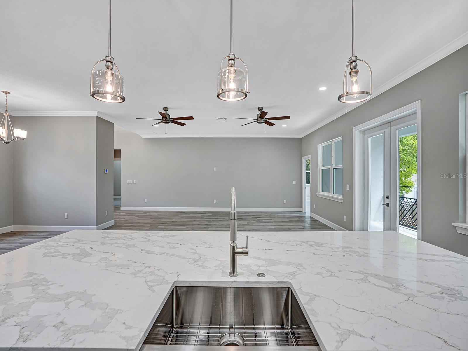 WATER VIEW HEIGHTS - Residential