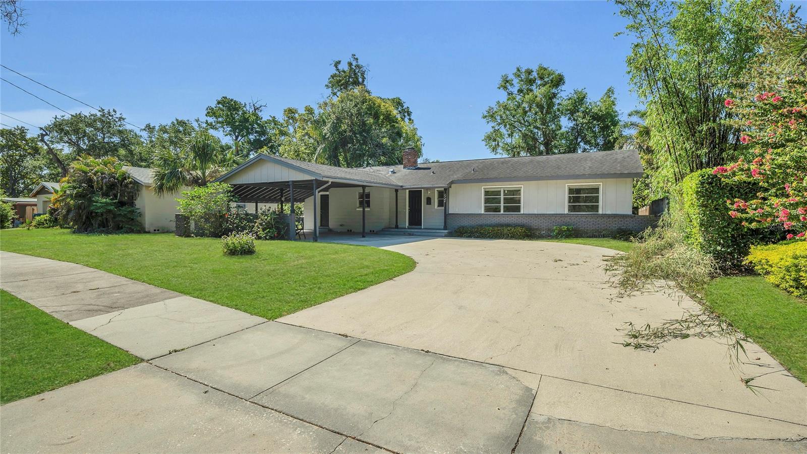 1326 W CONCORD STREET