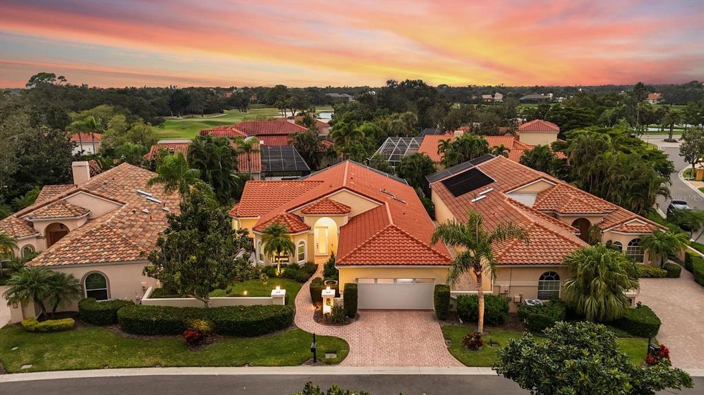 Prestancia / Villa Fiore tract | Sarasota Real Estate 4 Photo of 8032 Via Fiore, Sarasota, FL 34238 (MLS # A4670230)