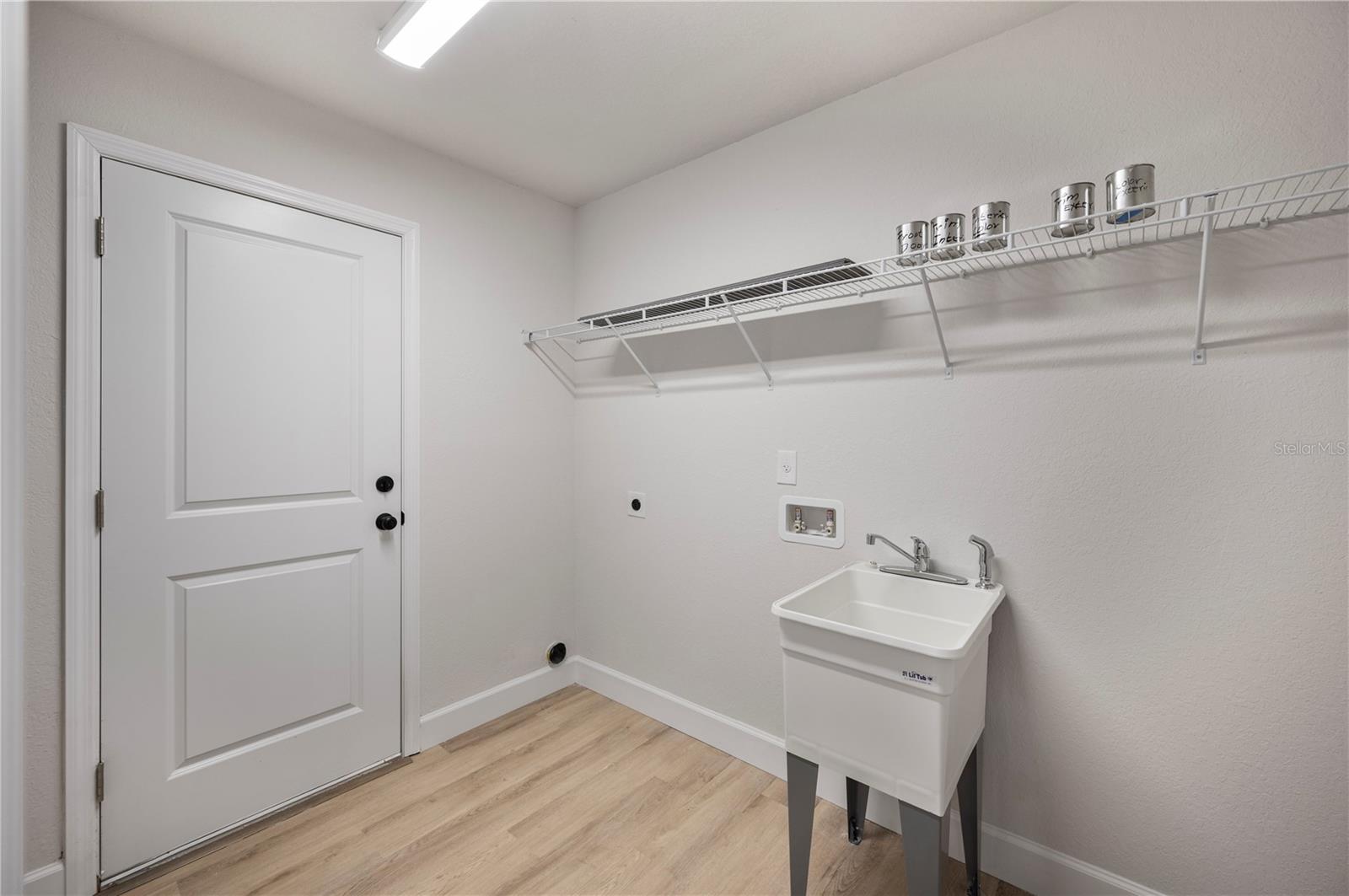 PINE LAKE SUB - Residential