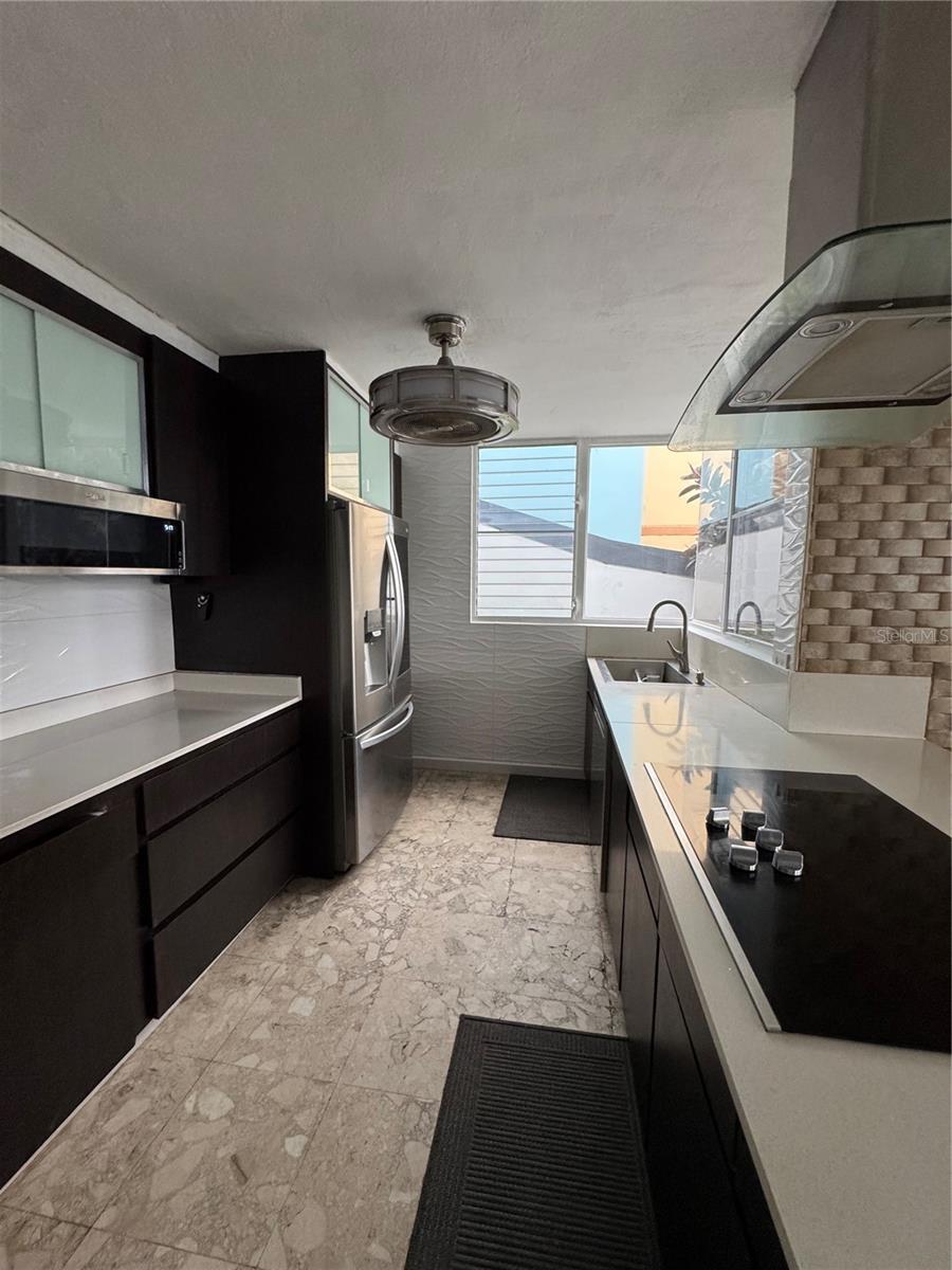 PASEOS LAS VISTAS - Residential