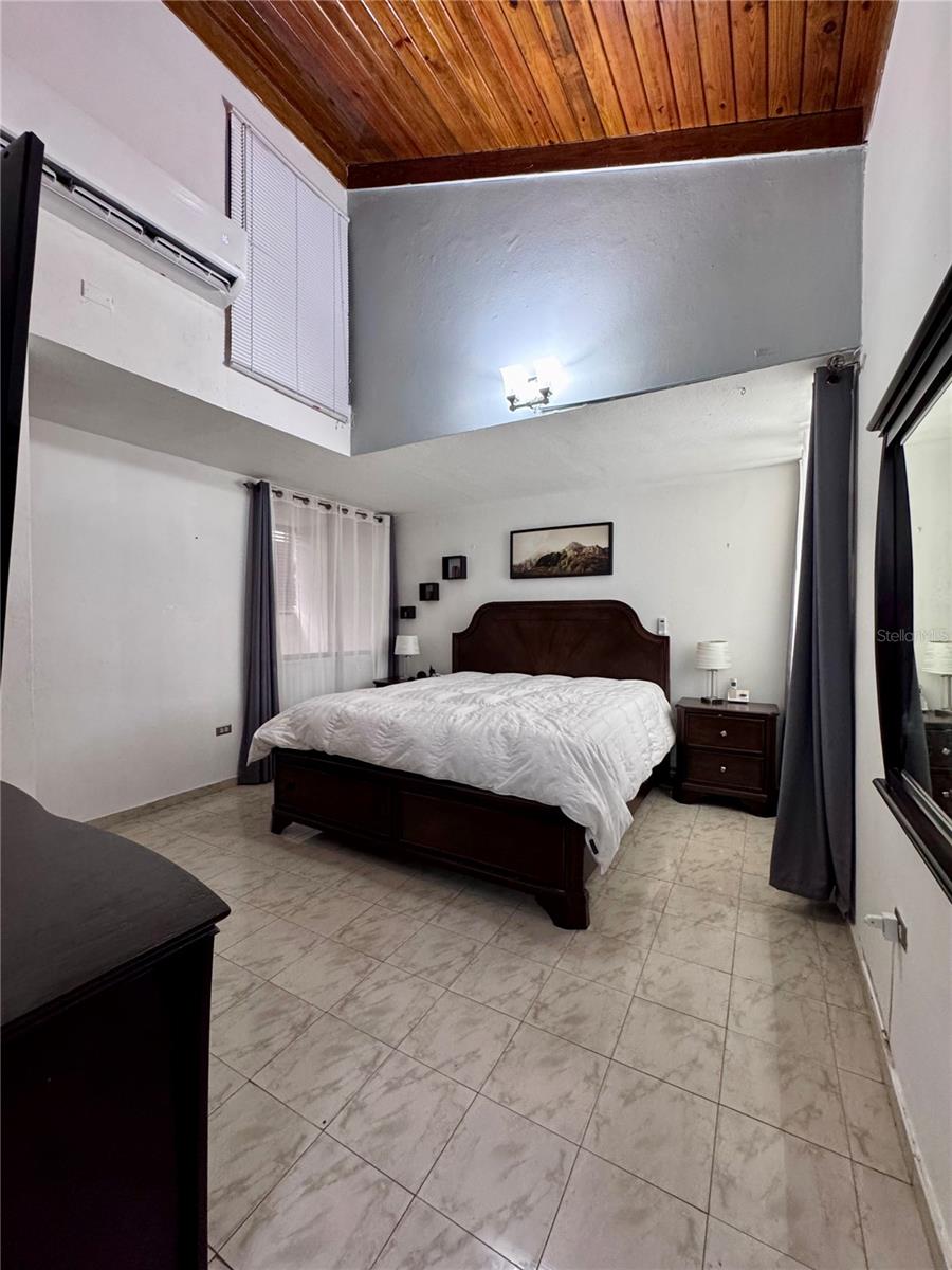 PASEOS LAS VISTAS - Residential