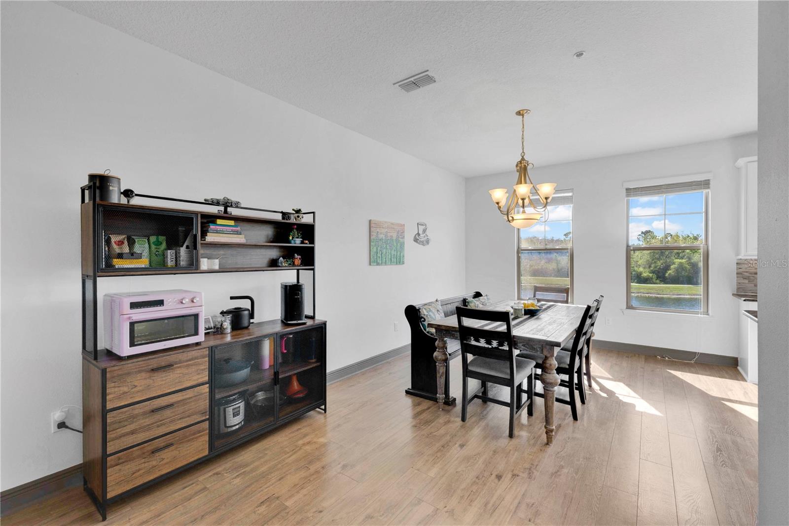 RAVINA/EAST PARK - Residential