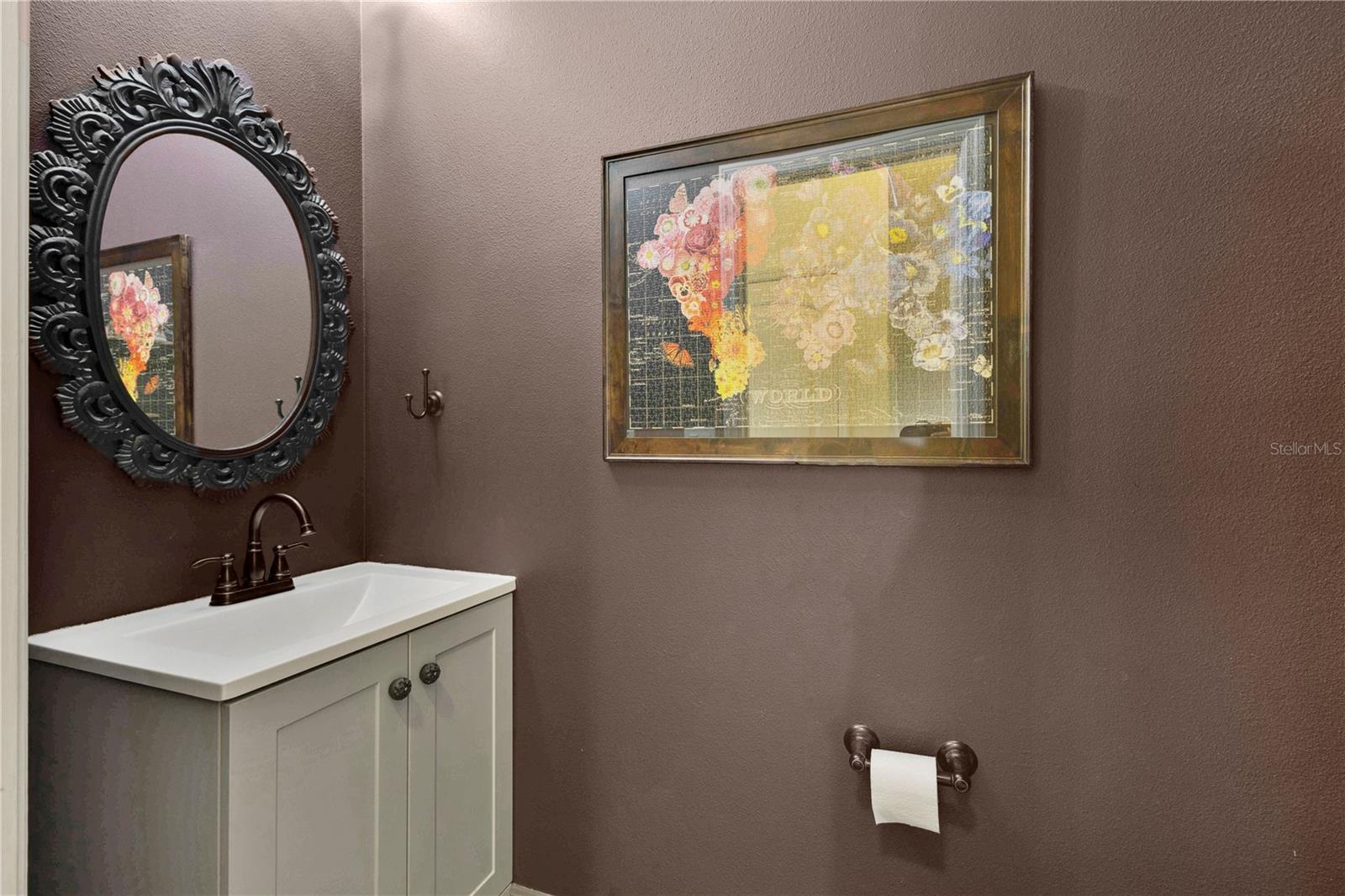 RAVINA/EAST PARK - Residential