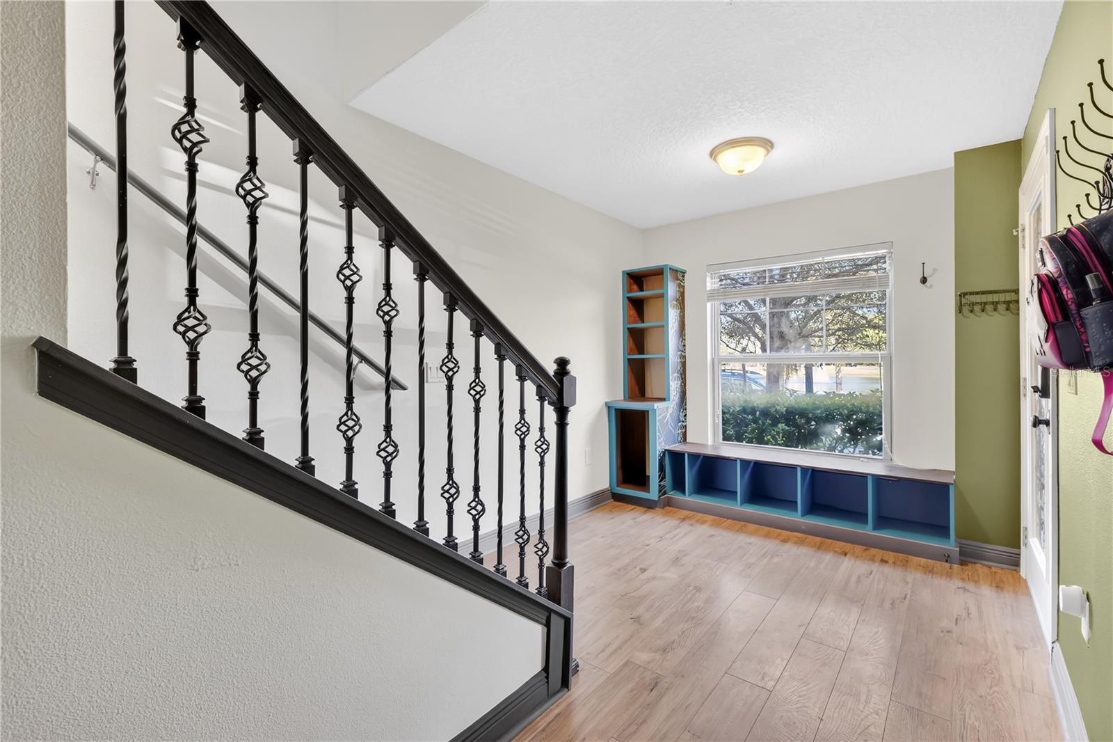 RAVINA/EAST PARK - Residential