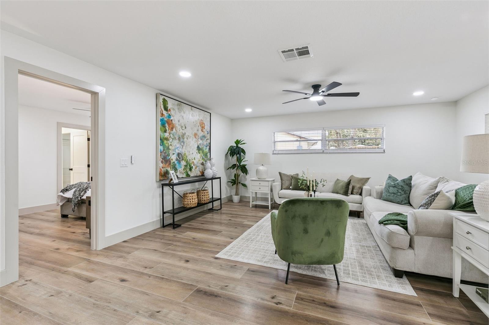 SPRING OAKS UNIT 4 - Residential