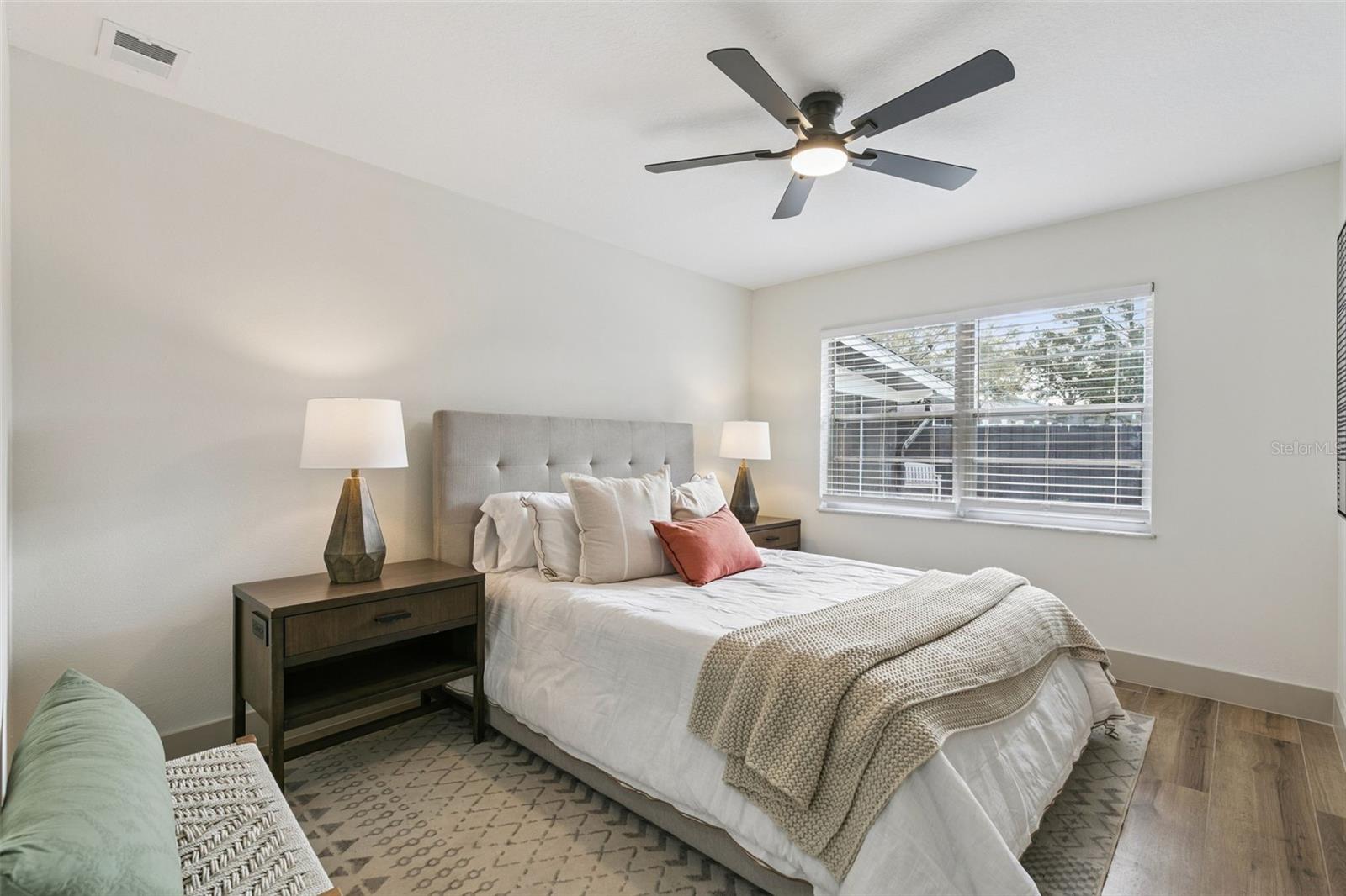 SPRING OAKS UNIT 4 - Residential