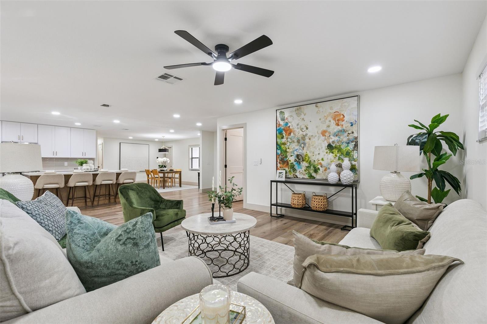 SPRING OAKS UNIT 4 - Residential