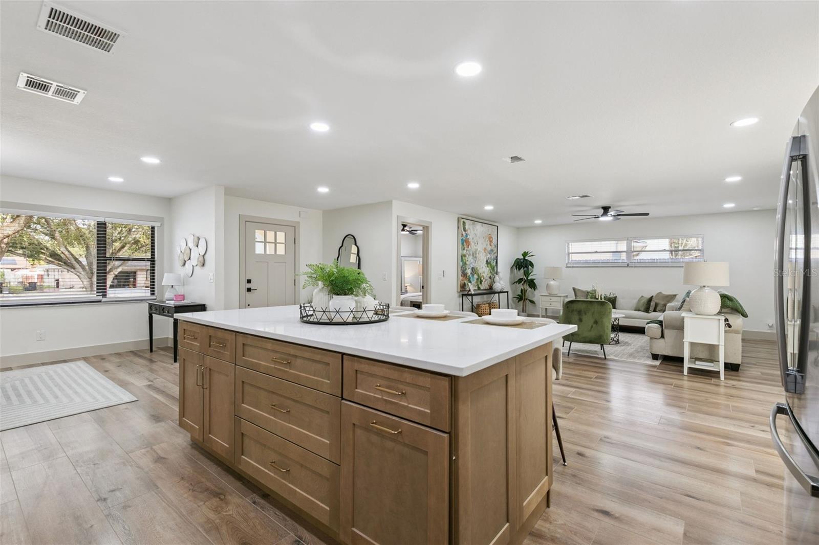 SPRING OAKS UNIT 4 - Residential