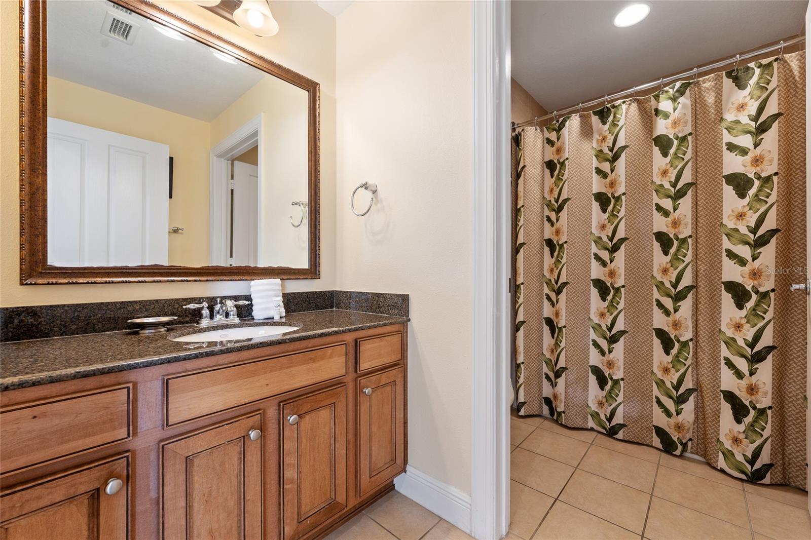 HERITAGE CROSSING CONDO PH 8 - Residential