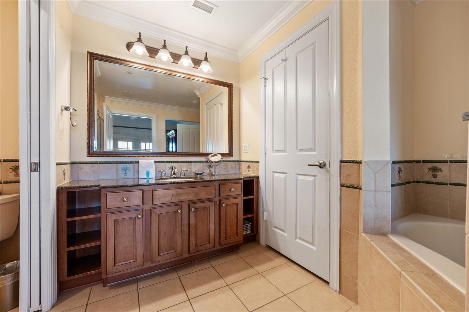 HERITAGE CROSSING CONDO PH 8 - Residential