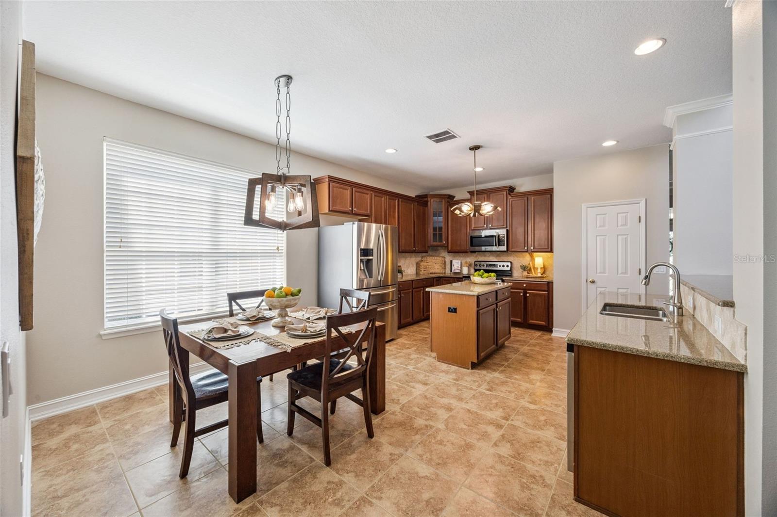 AVALON PARK NORTHWEST VILLAGE PH 02-4 - Residential