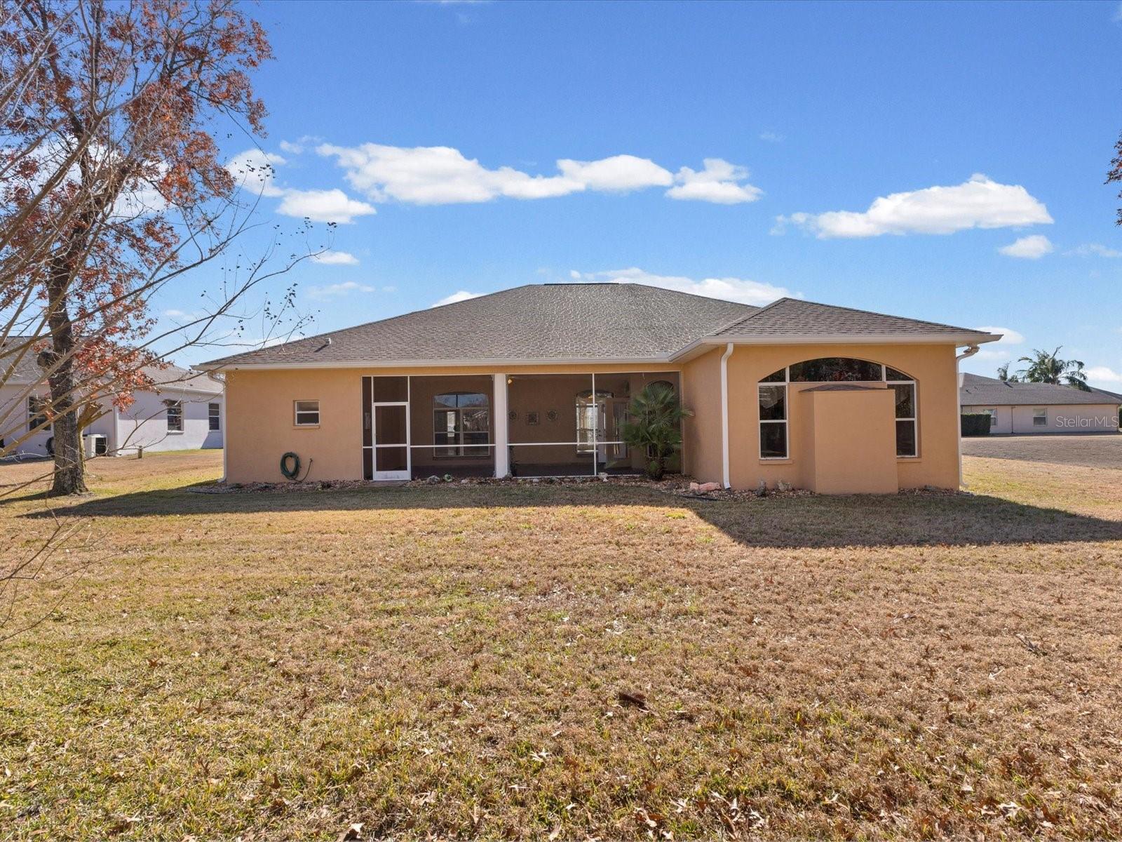 PRISTINE PLACE PH 4 - Residential