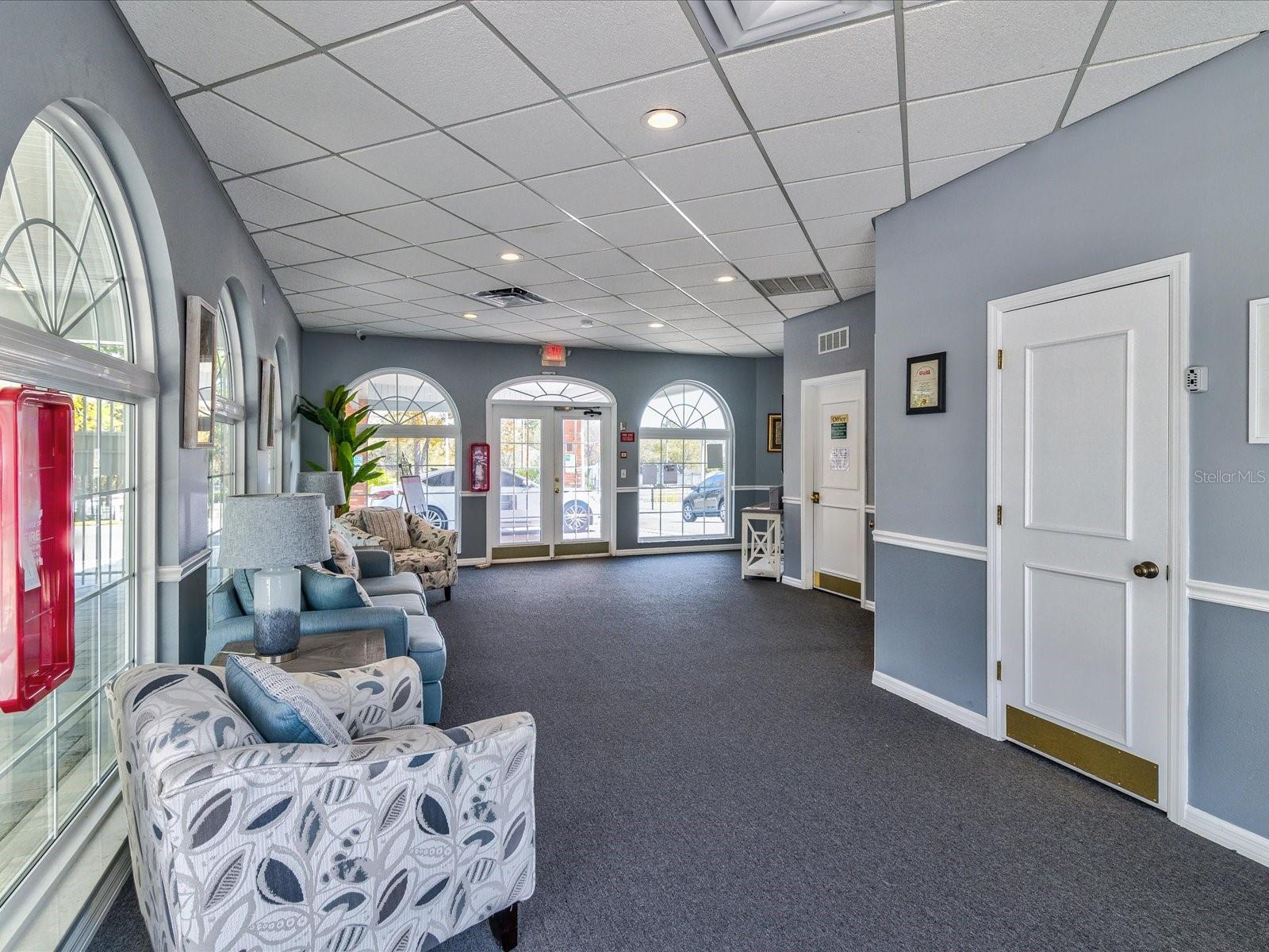 PRISTINE PLACE PH 4 - Residential