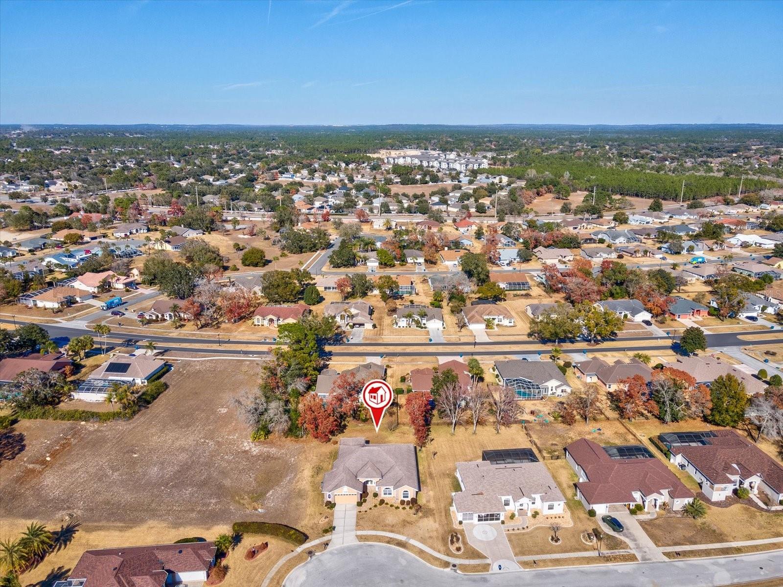 PRISTINE PLACE PH 4 - Residential