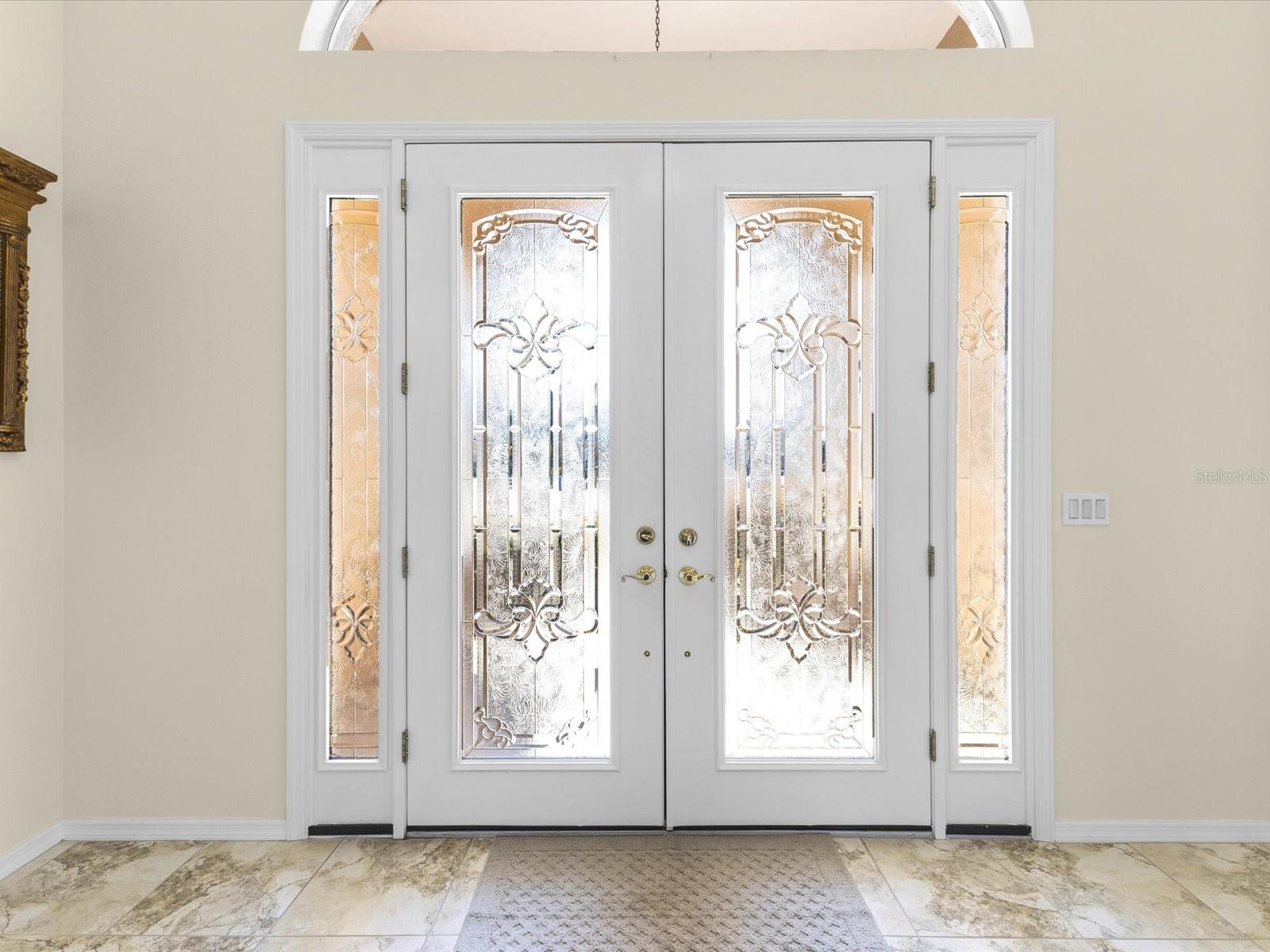 PRISTINE PLACE PH 4 - Residential