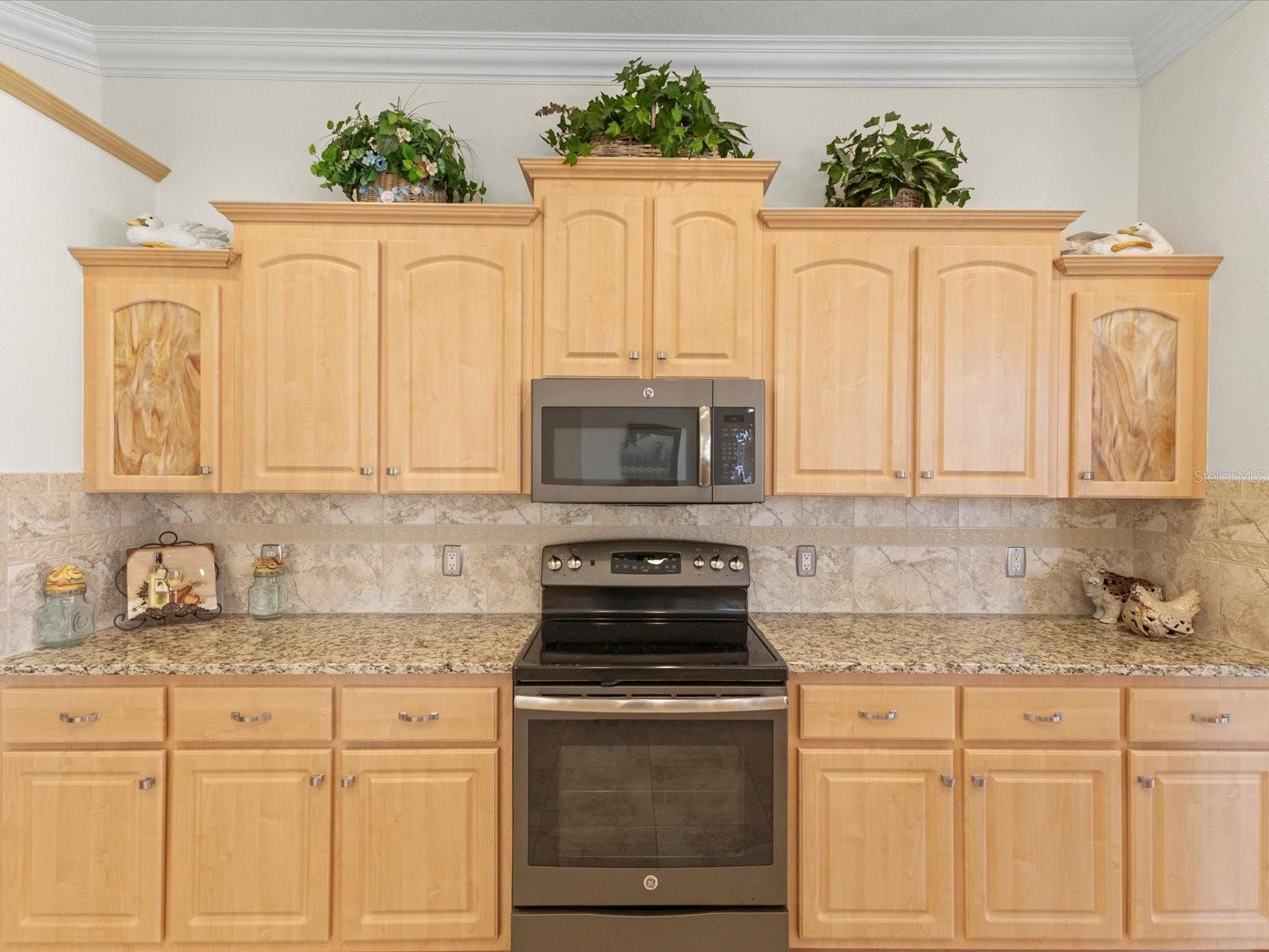 PRISTINE PLACE PH 4 - Residential