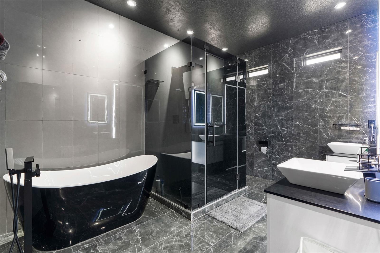 RAVINIA PH 2 - Residential Lease