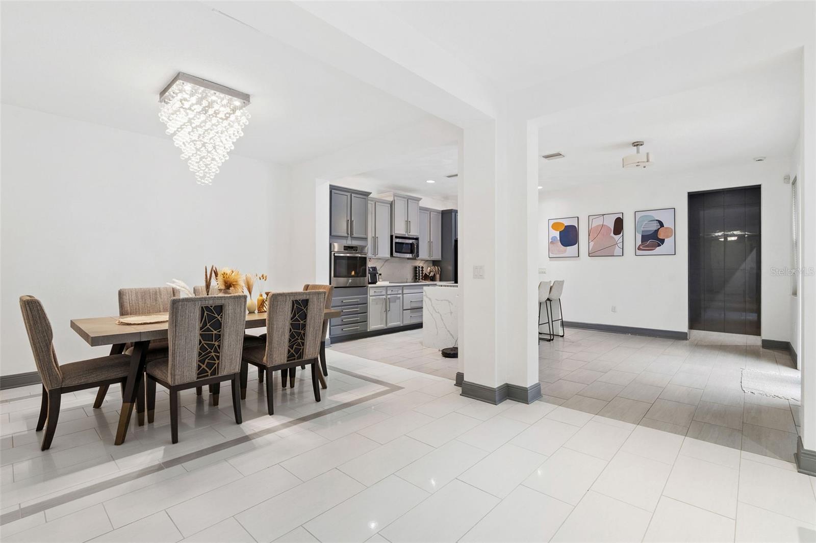 RAVINIA PH 2 - Residential Lease