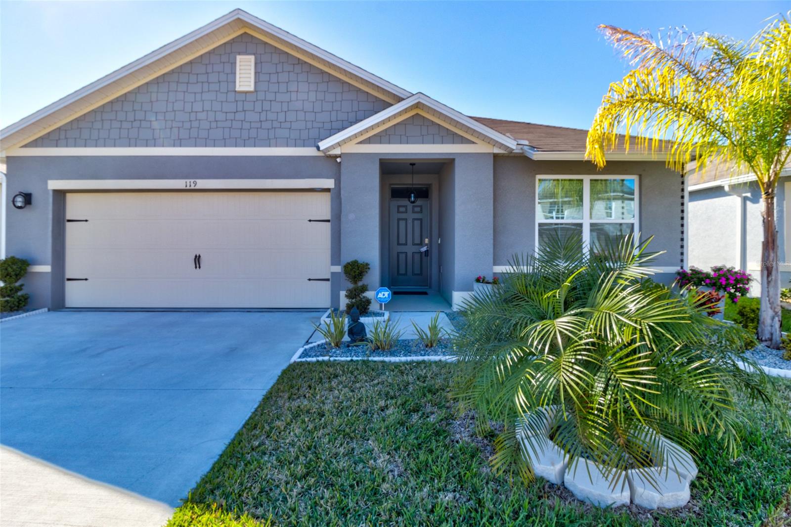 Woodbridge Lks/Edgewater - Residential