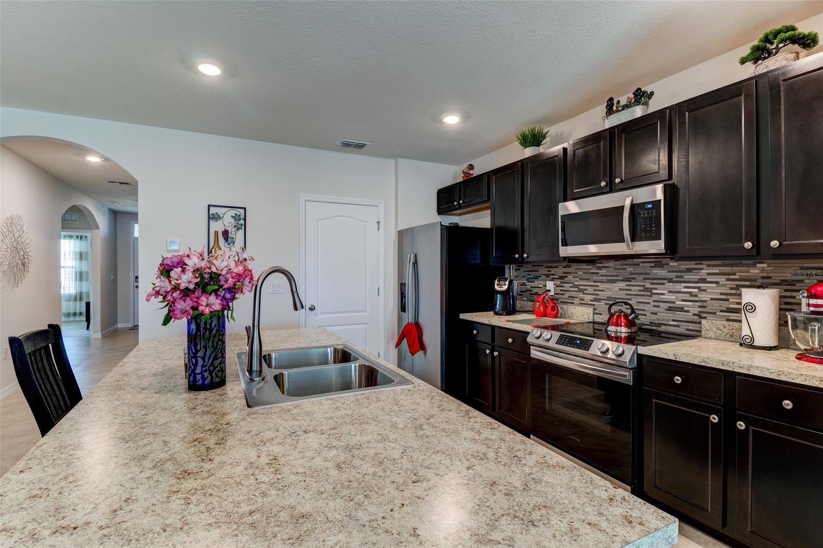 Woodbridge Lks/Edgewater - Residential