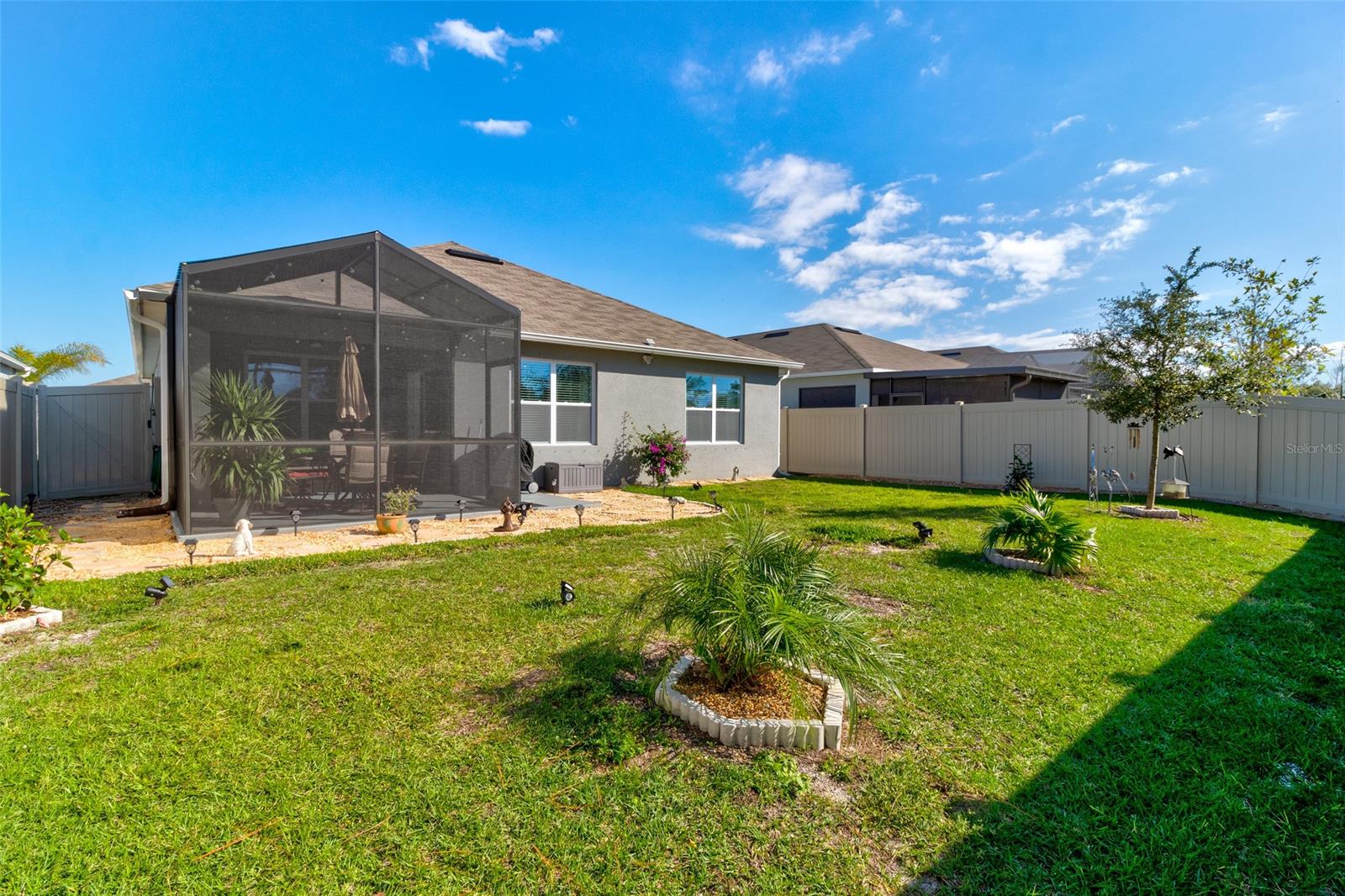 Woodbridge Lks/Edgewater - Residential