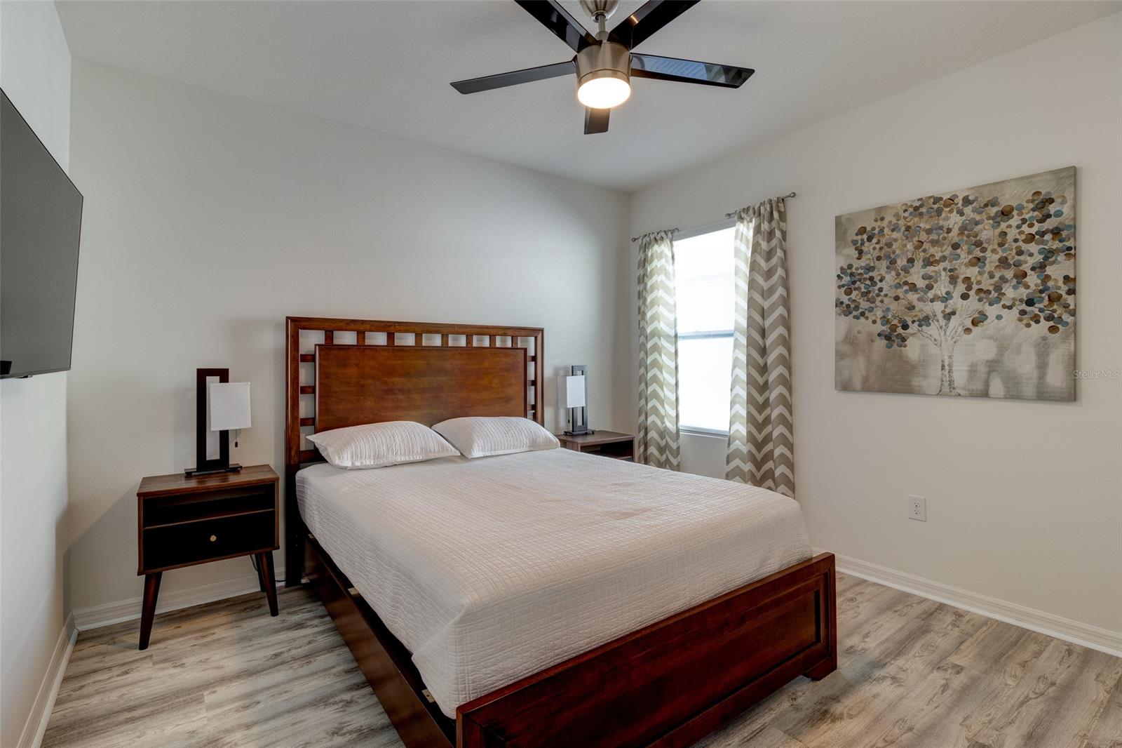 Woodbridge Lks/Edgewater - Residential