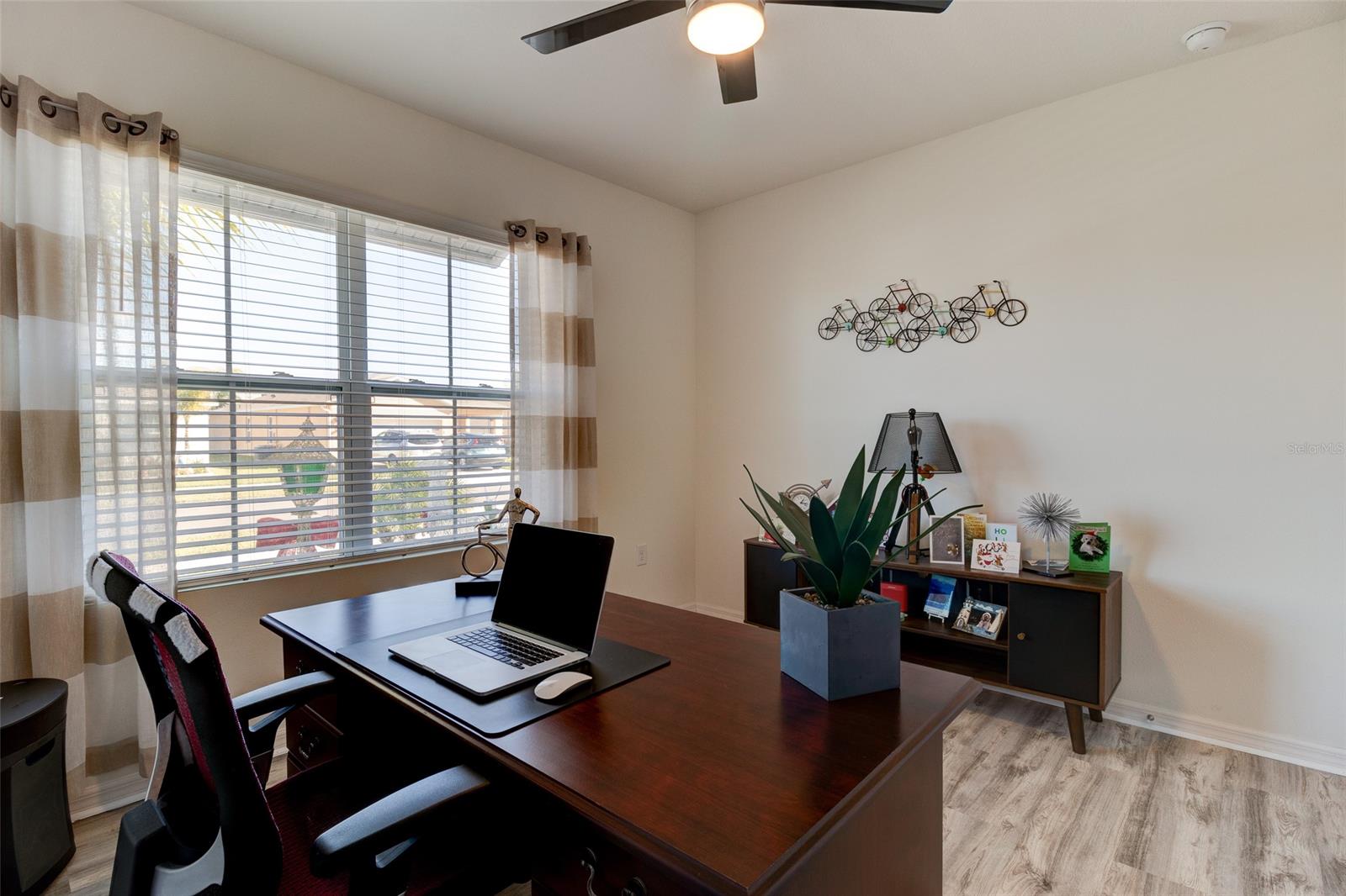 Woodbridge Lks/Edgewater - Residential