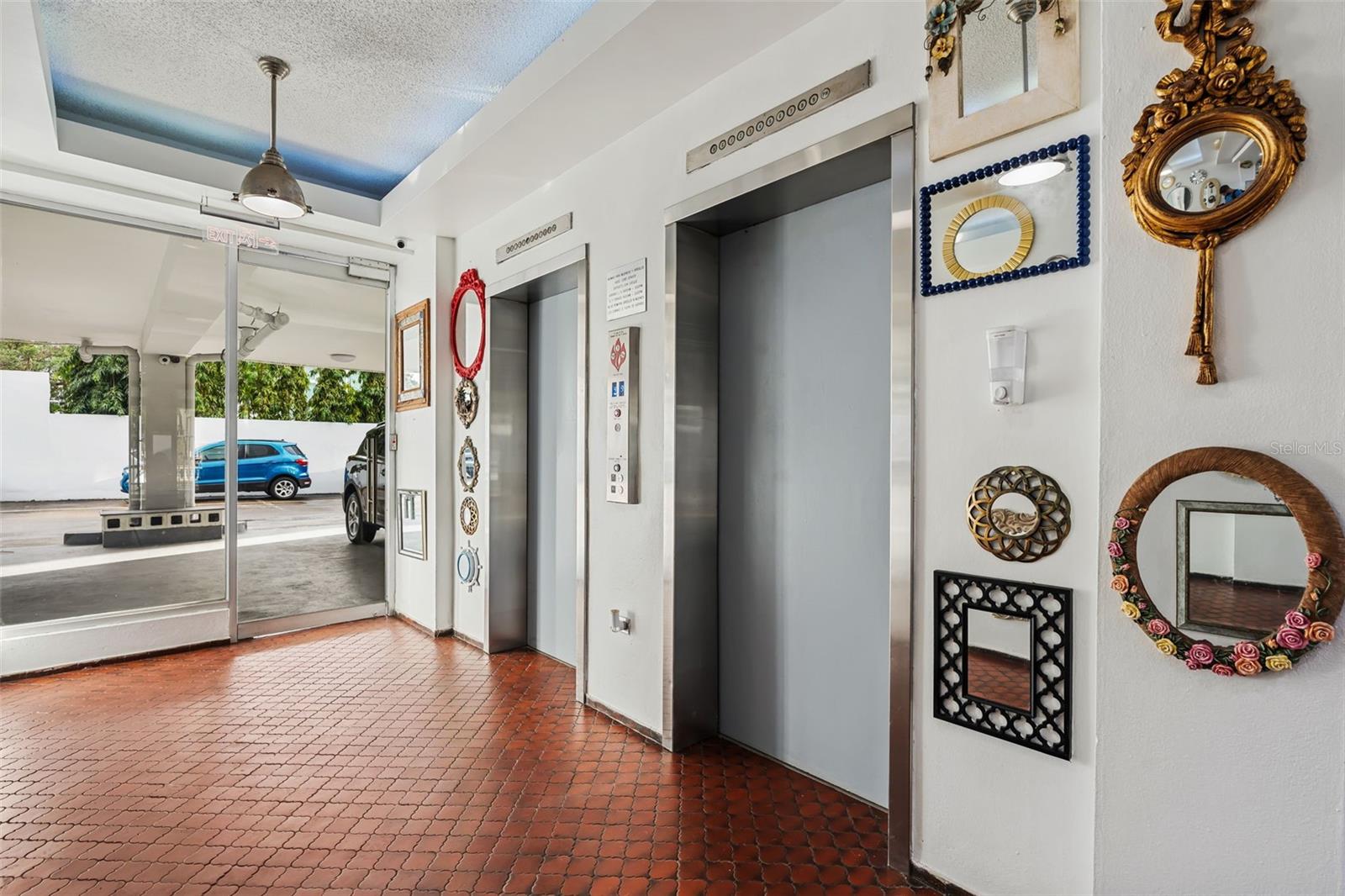 CONDADO - Residential