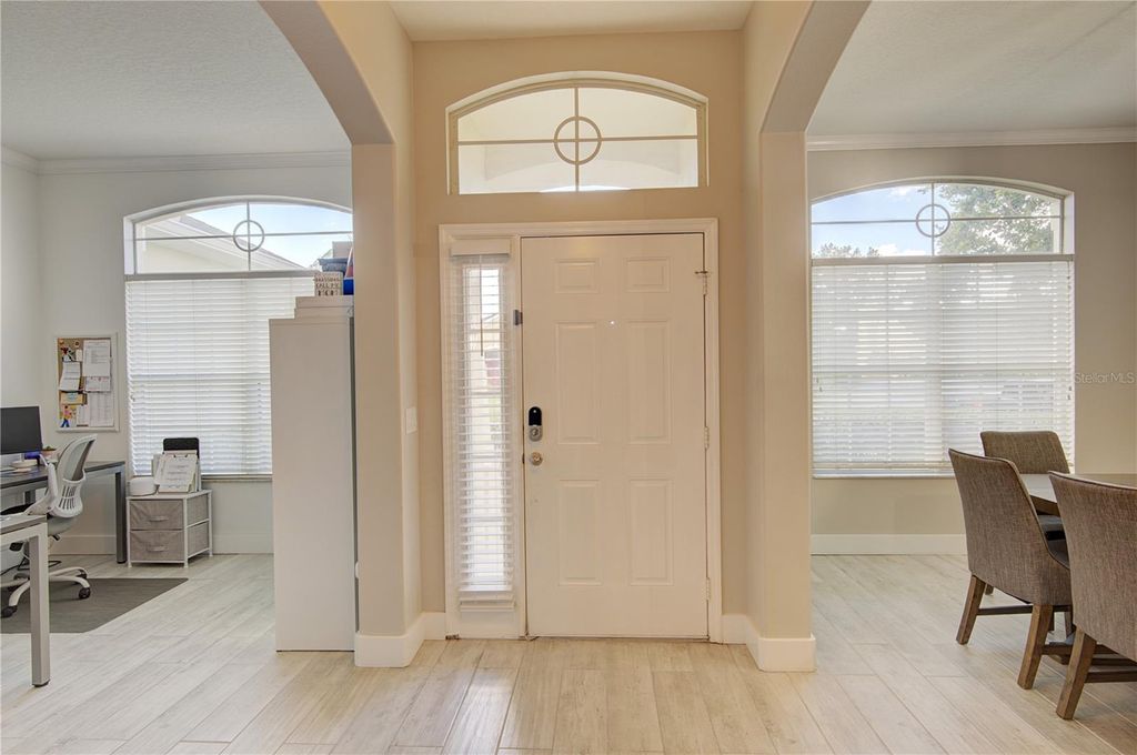 Photo of 7210 Winding Lake Circle, Oviedo, FL 32765 (MLS # O6352551)