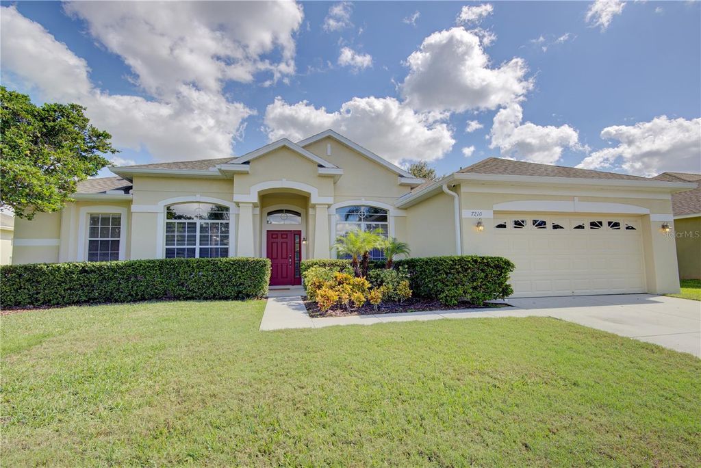 Photo of 7210 Winding Lake Circle, Oviedo, FL 32765 (MLS # O6352551)