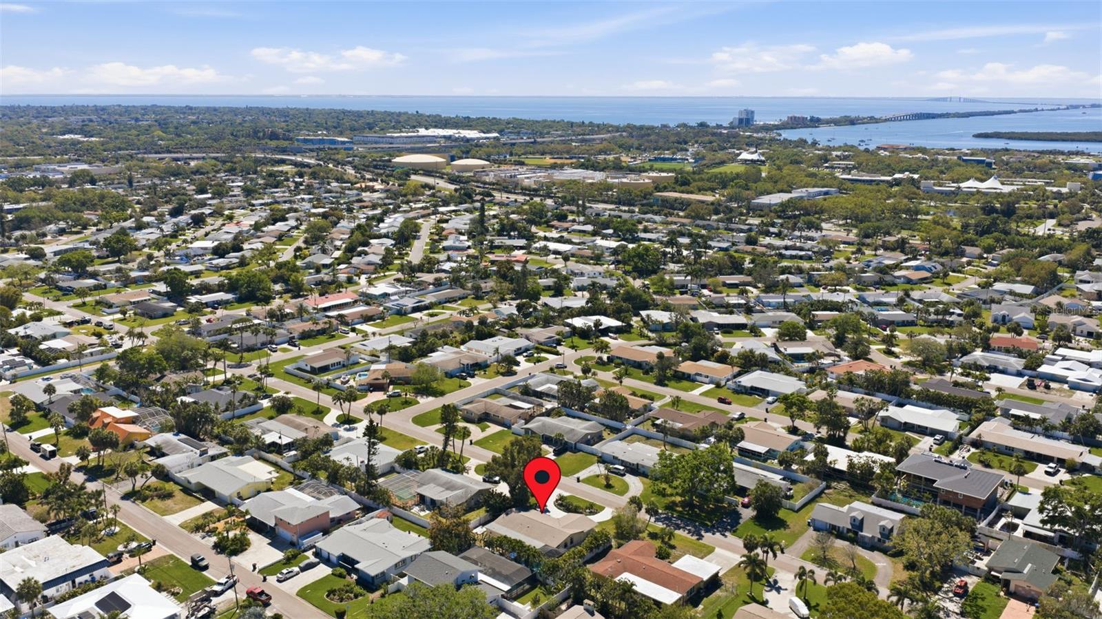 MAXIMO MOORINGS - Residential