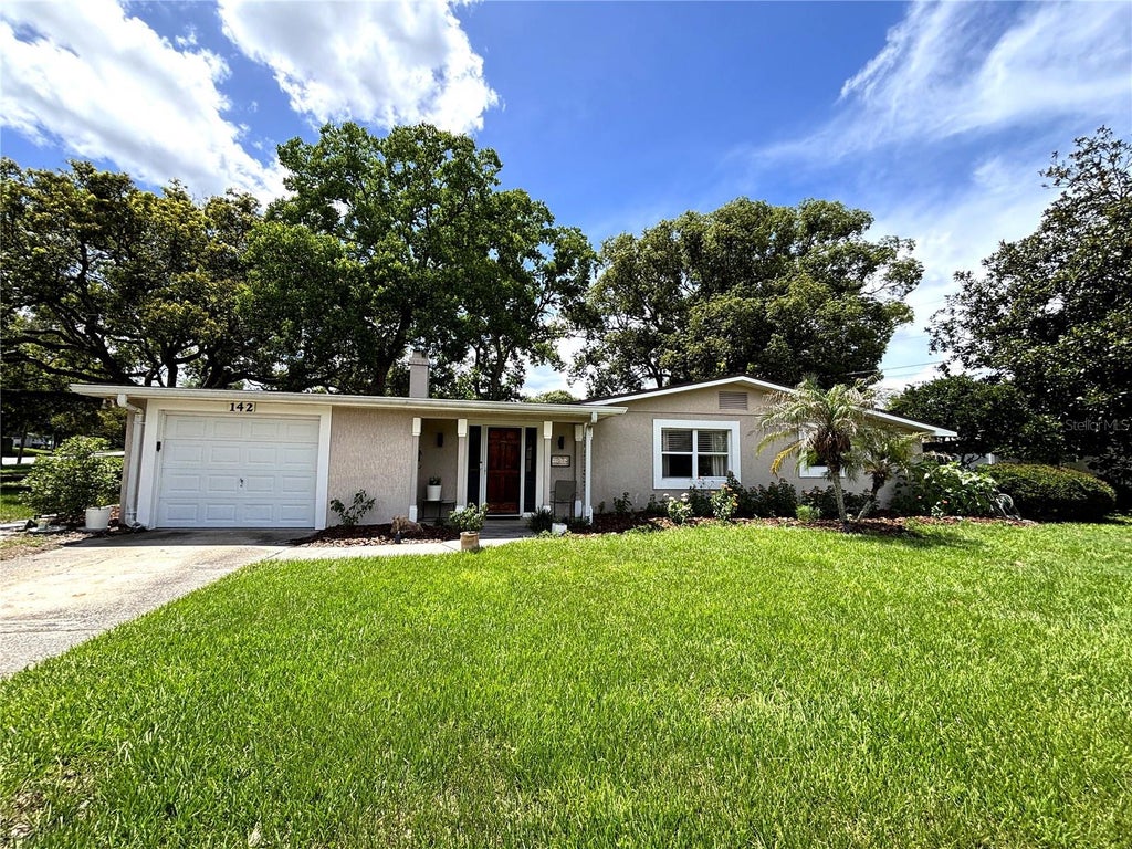Photo of 142 S Triplet Lake Drive, Casselberry, FL 32707 (MLS # O6414045)