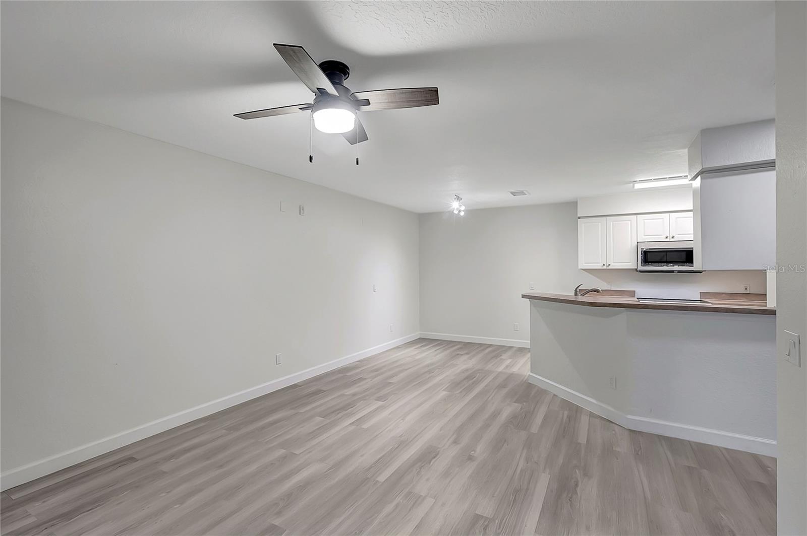 BELMONT AT RYALS CHASE CONDO - Residential