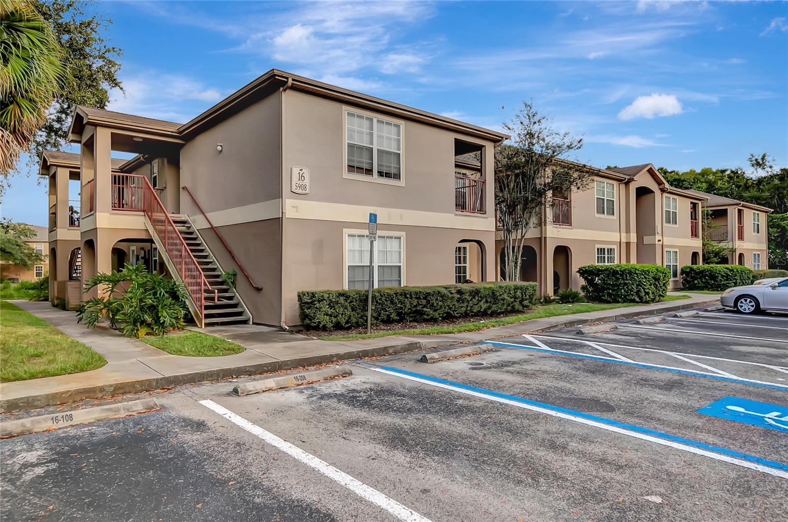 BELMONT AT RYALS CHASE CONDO - Residential