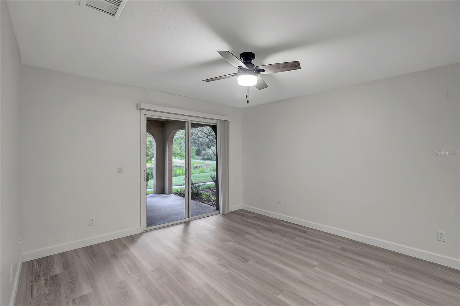 BELMONT AT RYALS CHASE CONDO - Residential