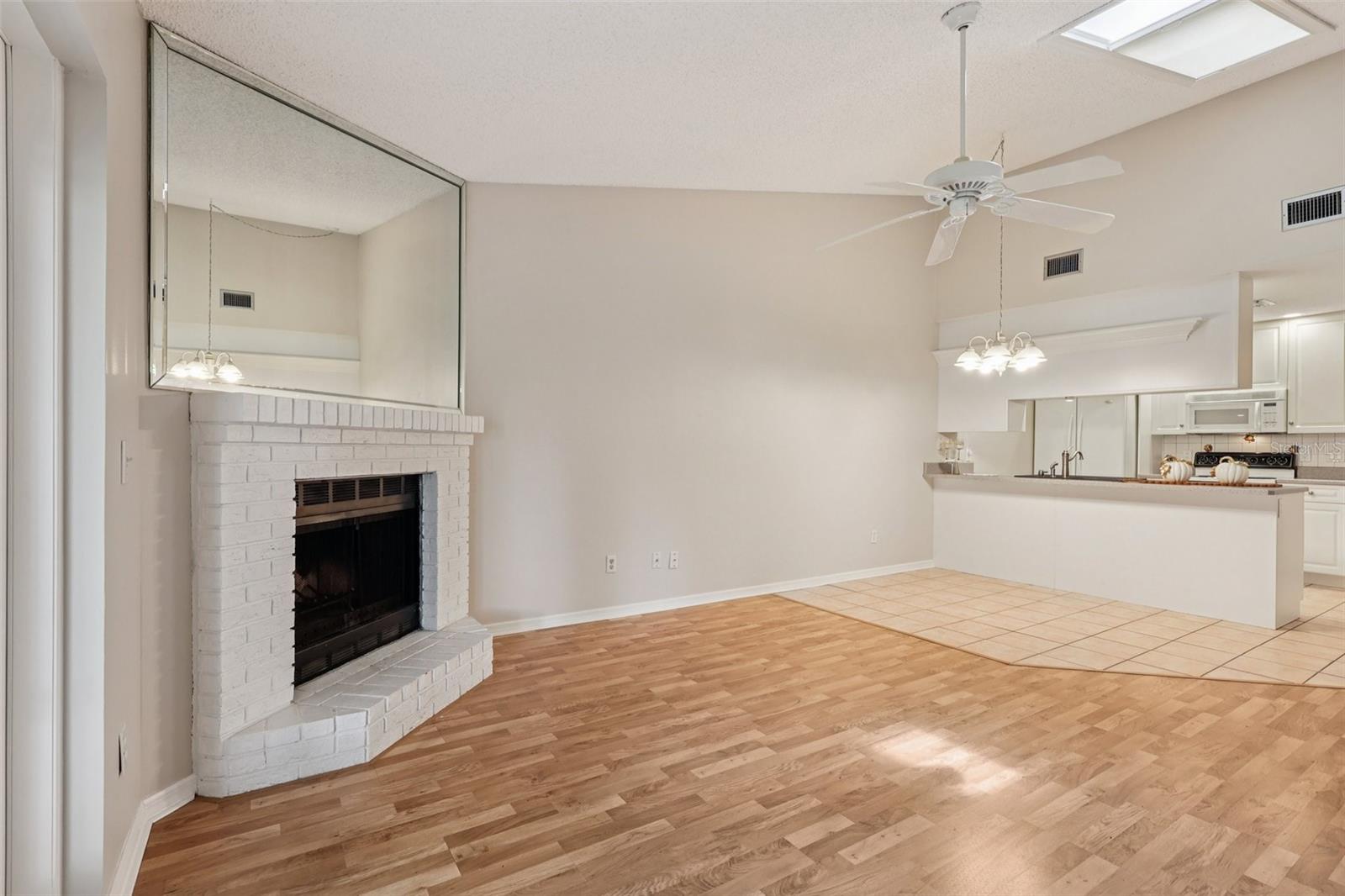 LAZY OAKS CONDO - Residential
