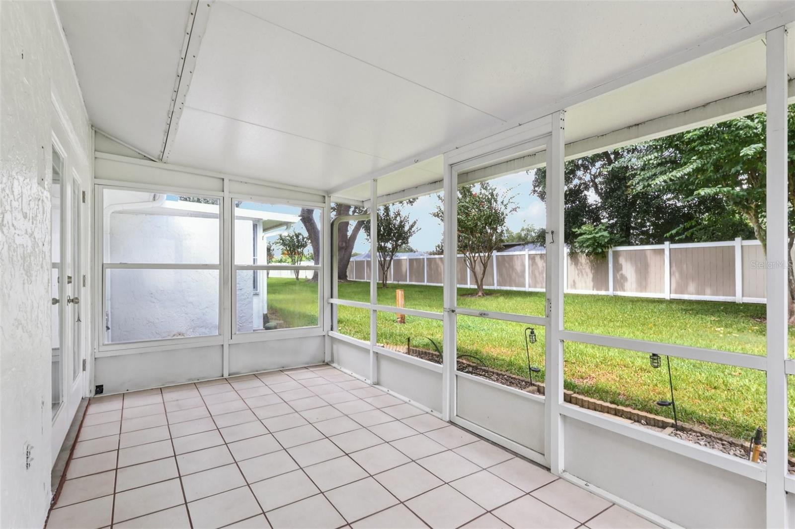 LAZY OAKS CONDO - Residential