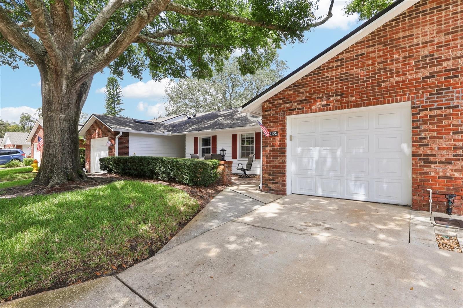 LAZY OAKS CONDO - Residential