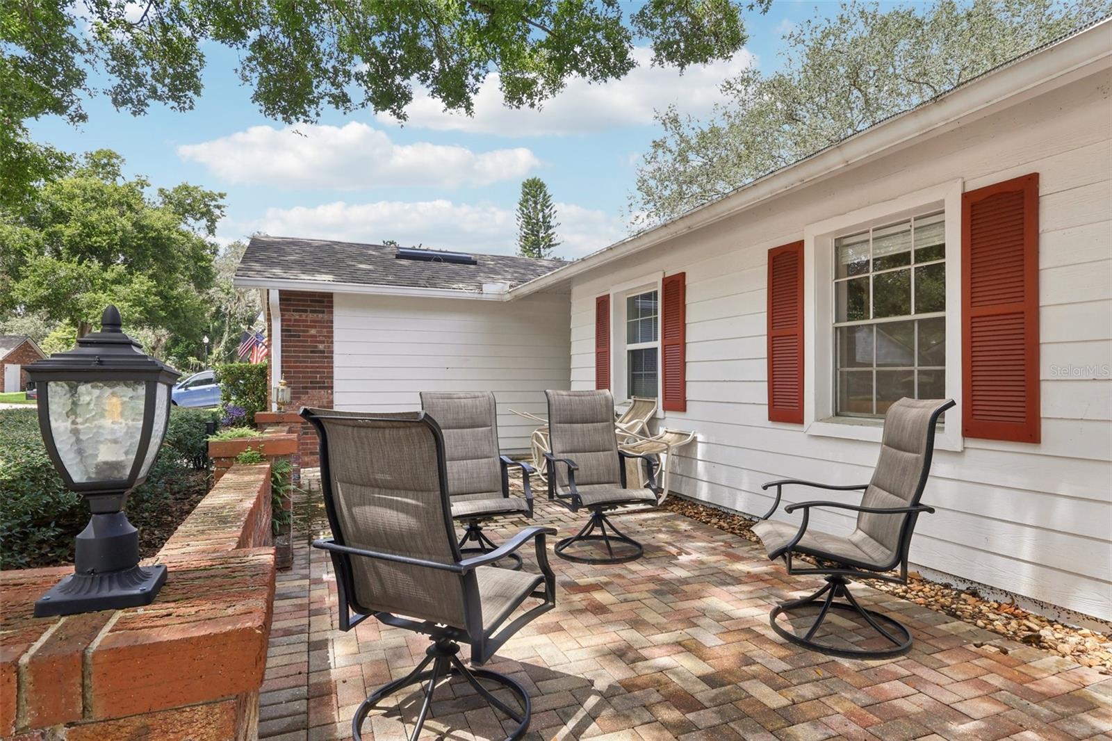 LAZY OAKS CONDO - Residential