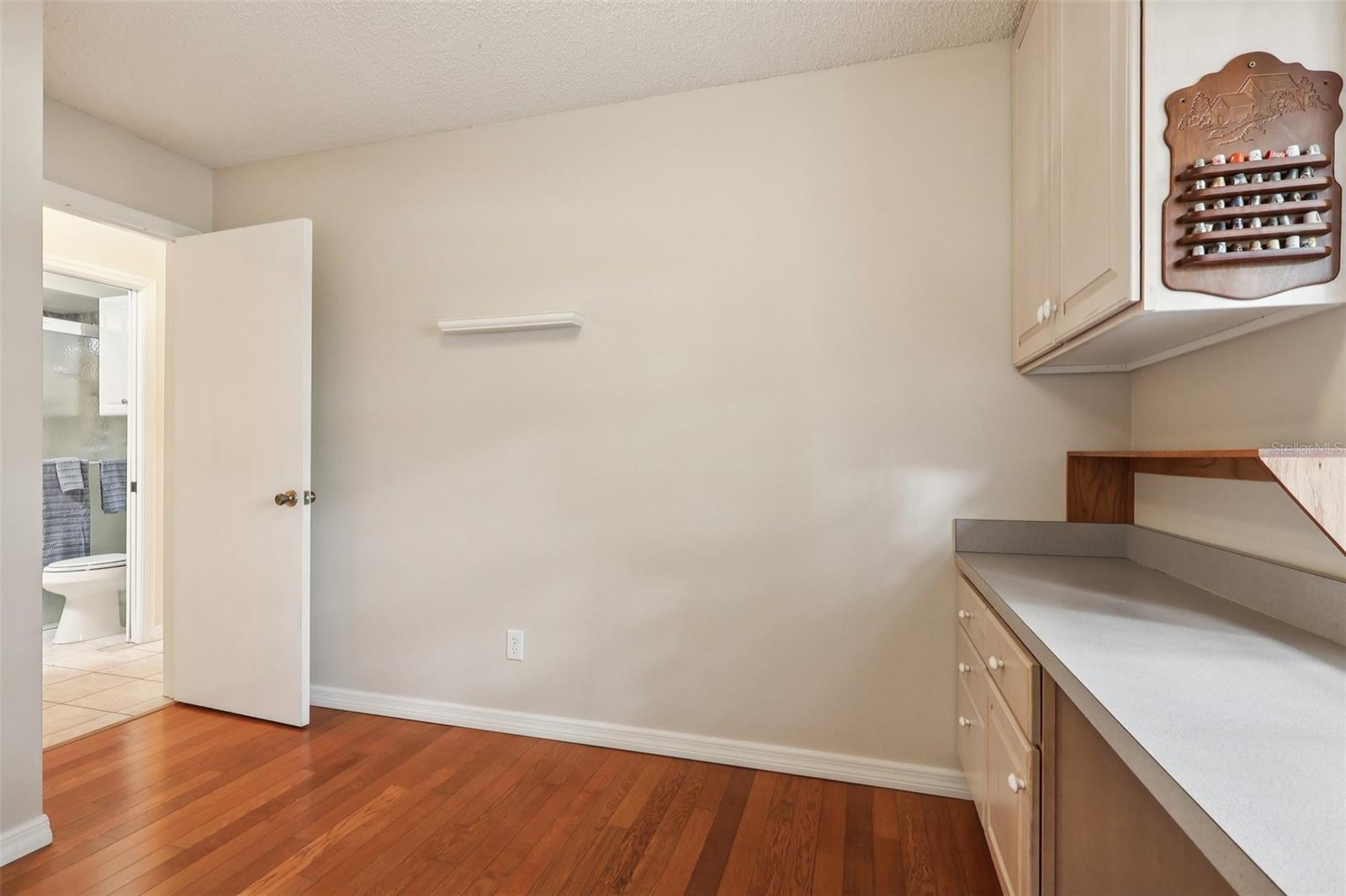 LAZY OAKS CONDO - Residential