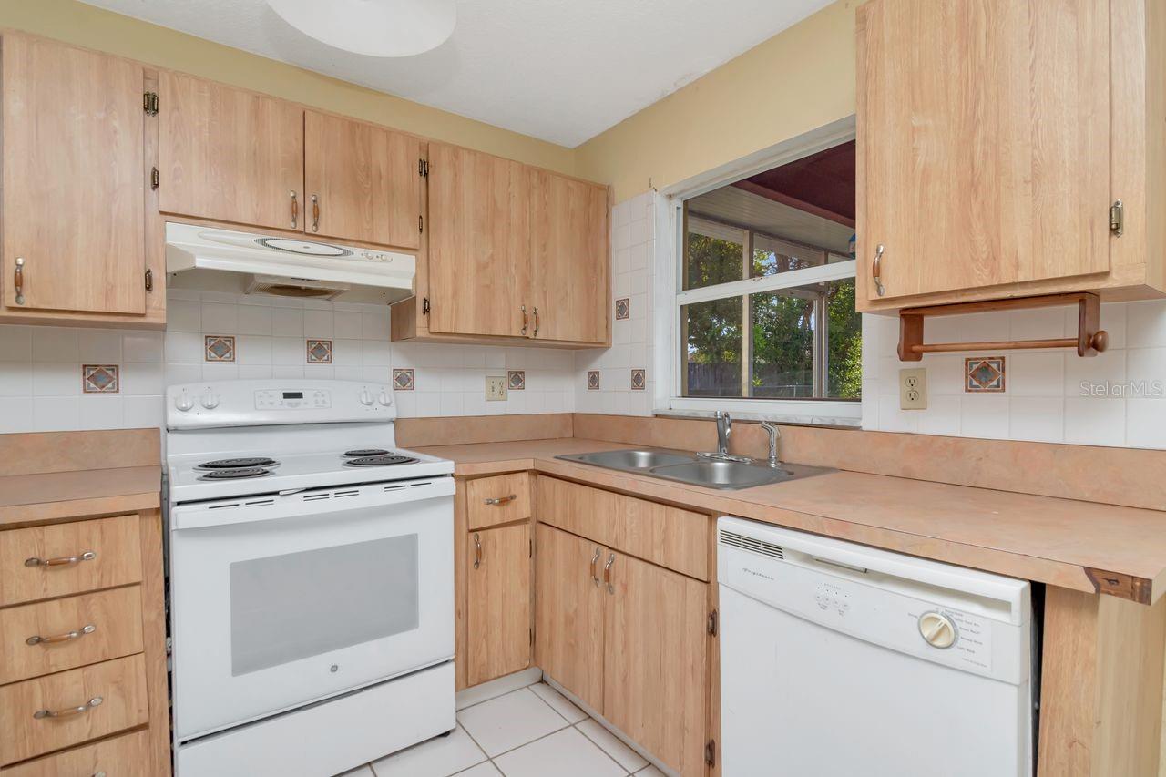 SEVEN SPGS HOMES - Residential