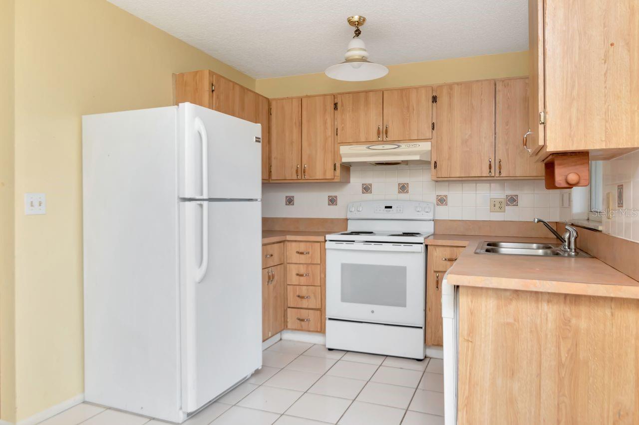 SEVEN SPGS HOMES - Residential